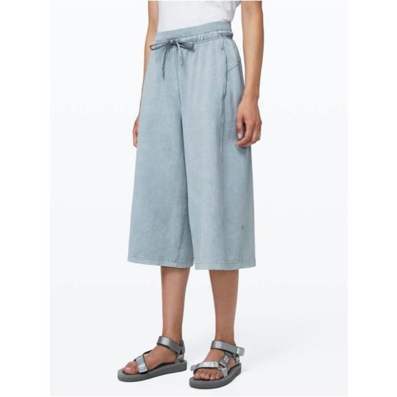 lululemon athletica Pants - Lululemon Inner Glow Culotte in Washed Chambray